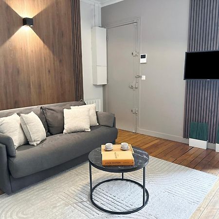 Unique Flat Near Louvre & Palais Royal Apartment Париж Екстериор снимка